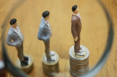 A nehéz helyzetűeknek mentőöv, másoknak választási lehetőség a hiteltörlesztési moratórium
