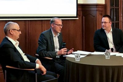 A jog társadalmunk tükörképe - dr. Darák Péter jogfilozófiai gondolatai egy kerekasztalbeszélgetésen