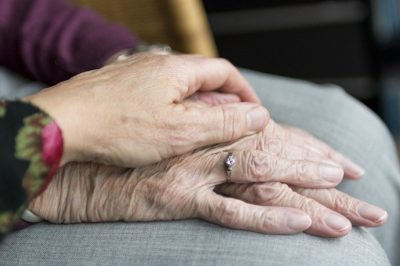 Visszásságot eredményezett az elhúzódó eljárás - Állásfoglalás az özvegyi nyugdíj elbírálását érintő eljárásról