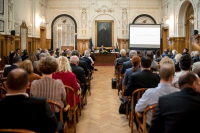 Budapest: Egyetértésben, felszabadultan és készen a munkás hétköznapok kihívásaira