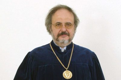 Elhunyt Bragyova András volt alkotmánybíró