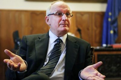 A bírói függetlenséget érintő kérdésekben az érintetteknek szabadon kell tudni kifejteni véleményüket - hangsúlyozza dr. Baka András egy hetilap-intejúban