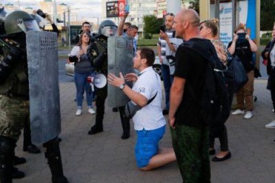 Belarusz ügyvédeket és a jogi szakma egészét veszi célba Lukasenka