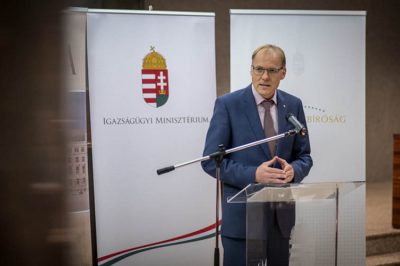 Szabadság és felelősség a jogalkotás és a jogalkalmazás tükrében - A Kúria elnöke az alkotmányos dialógus jelentőségéről