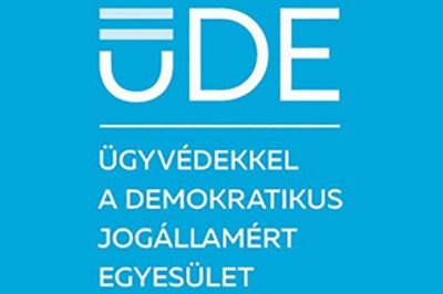 Elnökségi tisztújítást tartott a jogállamiságot monitorozó hazai ügyvédi egyesület, az ÜDE