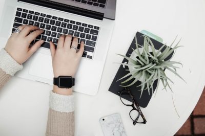 Gyakorló jogászok körében végeznek digitáliskompetencia-kutatást