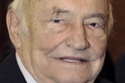 Elhunyt dr. Józsa Domokos