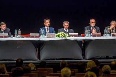 Polgári ügyekben már közjegyző előtt, bírósági eljárás nélkül is lehet egyezséget kötni januártól