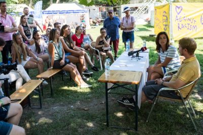 Kemény hangot ütött meg dr. Varga Judit: "A Facebooknak nem dolga, hogy cenzúrázza a migrációval kapcsolatos híreket - A mögöttes tulajdonosok világképét akarják ráerőltetni a felhasználókra"