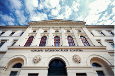 Immunitási tünetek a közhatalom felelőssége körében