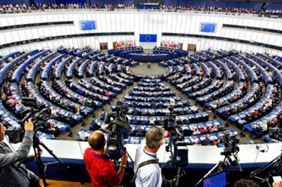 Az Európai Bizottság és az Európai Néppárt képviselői is határozottan kiálltak a jogállamiság mellett
