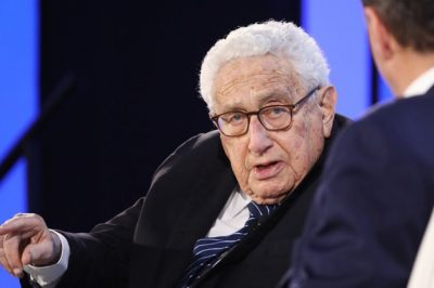 A mesterséges intelligencia veszélyeire figyelmeztet Henry Kissinger