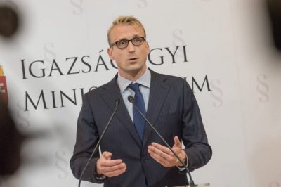 Új magyar bíró lépett hivatalba Európai Unió Törvényszékén - Dr. Kecsmár Krisztián dr. Csehi Zoltánt váltja