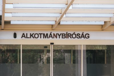 Alkotmányellenes a bírák nemzetbiztonsági ellenőrzése