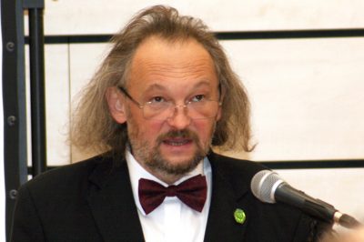 ​Példátlan a magyar munkaadók hatalma