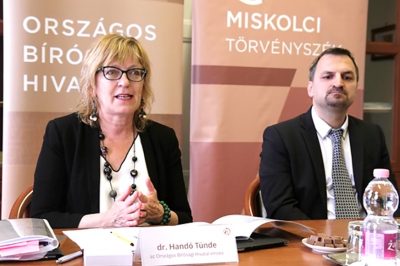 Sajtóértesülések szerint alkotmánybíró lehet dr. Handó Tündéből – lehetséges utóda a Miskolci Törvényszék elnöke, dr. Répássy Árpád