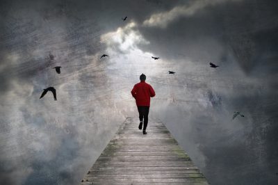 ​Egy ügyvéd hipnotizálta klienseit – Amerikában...