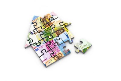 Hitelszerződések semmisségéről döntött az EU bírósága