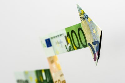 Ingatlanforgalmazói kötelezettségek a pénzmosás kizárására