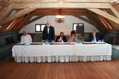 Ami változik s ami semmiképpen nem változik - Kamarai közgyűlés Tatán