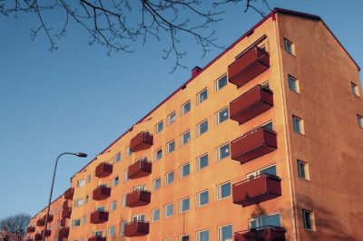 Minden tulajdonosának hozzá kell járulnia a közös tulajdonú épületrészek fűtési költségéhez – EUB döntés