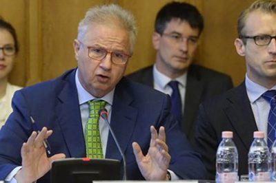  „A bírói függetlenség a demokrácia állócsillaga” - fogalmazott dr. Trócsányi László, de az OBH vs OBT ügyben nem foglalt állást