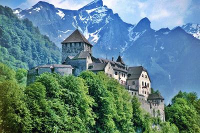 Adóegyezményt írt alá Magyarország és Liechtenstein