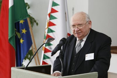 ​Hetvenedik születésnapja alkalmából köszöntötték dr. Vókó Györgyöt
