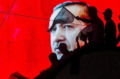 ​Törökország: leszámolnak a civil szervezetekkel - Kínzás ellen küzdő ügyvédek is a listán vannak