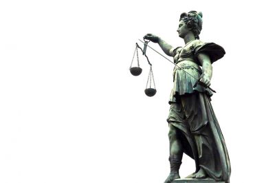 Rendkívül megerősödik a bírói kontroll a közigazgatás felett