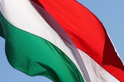 Kitüntetések nemzeti ünnepünk alkalmából - Dr. Sulyok Miklós a Magyar Érdemrend Tisztikeresztjének díjazottja